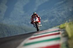 开云体育下载-破纪录的巴西闪电与不响的罗马枪声