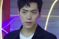 开云体育官方网站-对手强强对抗，谁能笑到最后