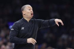 开云体育登录-爵士大胜快船取得西部决赛首胜