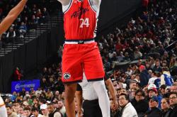 开云APP-包含快船主场大胜雷霆，继续保持领先的词条