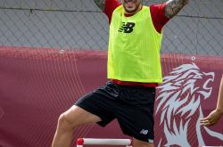 开云体育官网-罗马球队备战新赛季，球员表现水涨船高