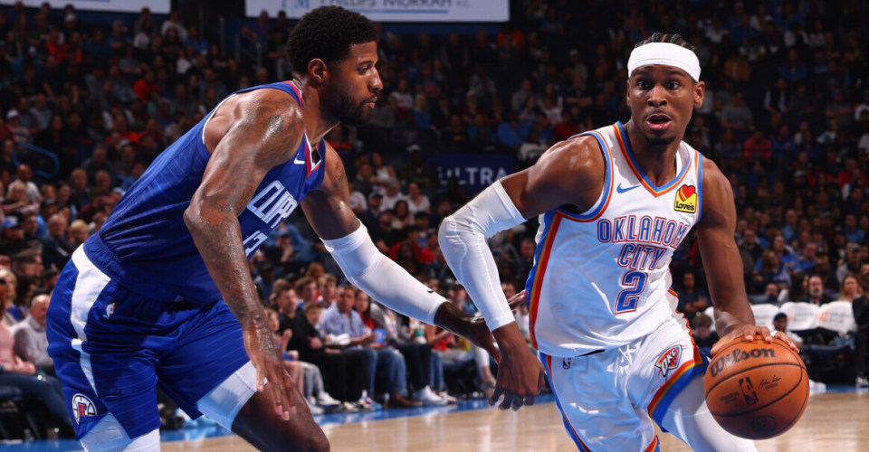 包含快船主场大胜雷霆，继续保持领先的词条