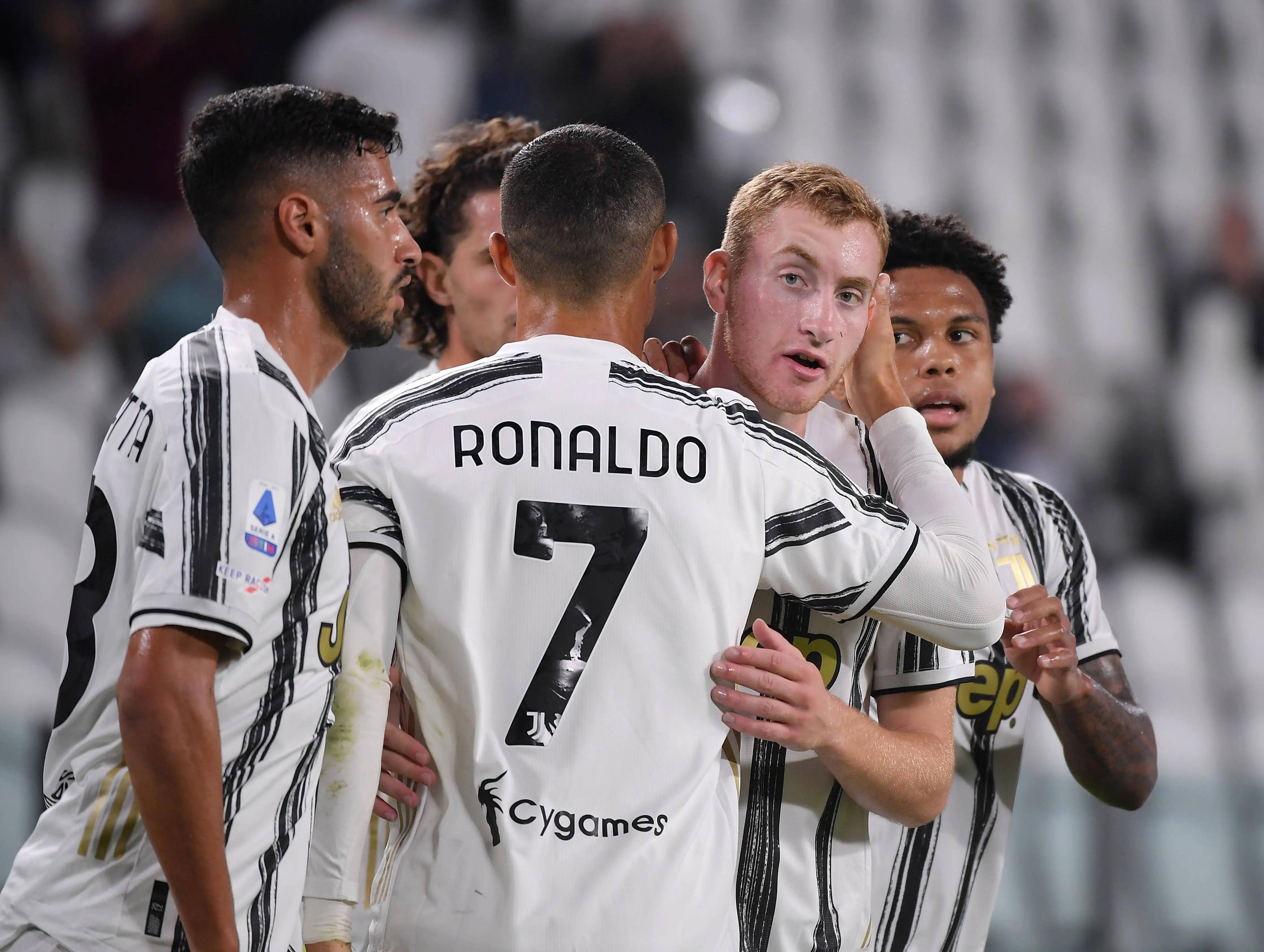 尤文图斯小胜罗马,稳居意甲榜首位置 尤文图斯小胜罗马,稳居意甲榜首位置