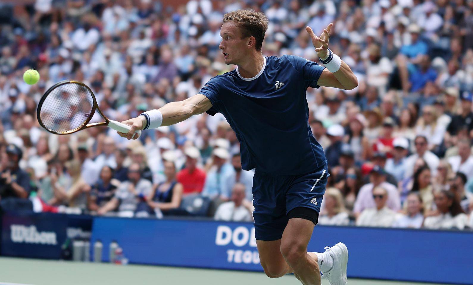 西班牙4-0乌克兰:欧锦赛预选赛状态火热 西班牙4-0乌克兰:欧锦赛预选赛状态火热