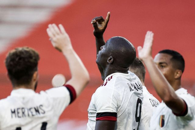 包含日本翻盘克罗地亚,卡拉斯科惊艳四座的词条 包含日本翻盘克罗地亚,卡拉斯科惊艳四座的词条