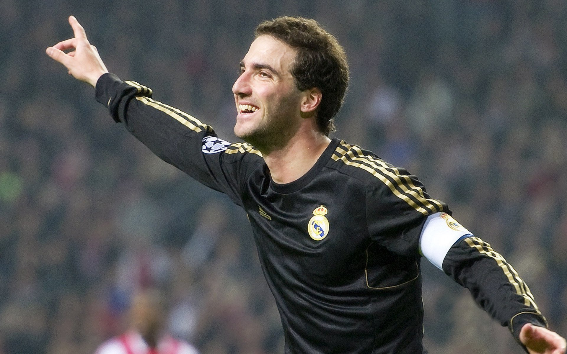 隐形核弹！马克西第三节2.7秒绝命抢断，他用行动诠释关键先生