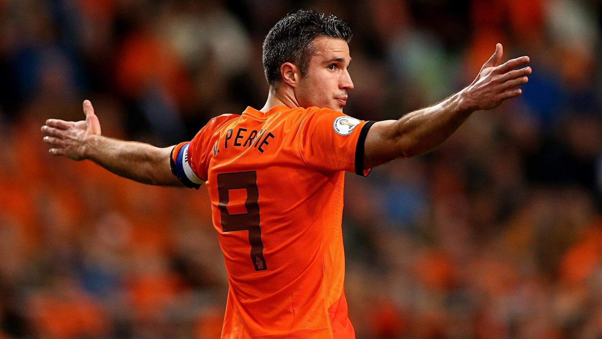 在冰原与岩浆之间,克瓦拉茨赫利亚的极地火焰点燃胜利之夜