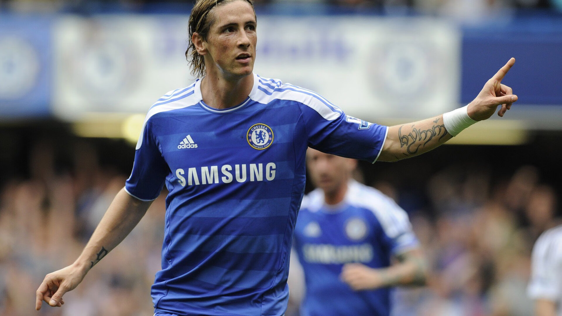 红魔觉醒，法拉利如何碾压迈凯伦，而拉塞尔却在废墟中刷新纪录