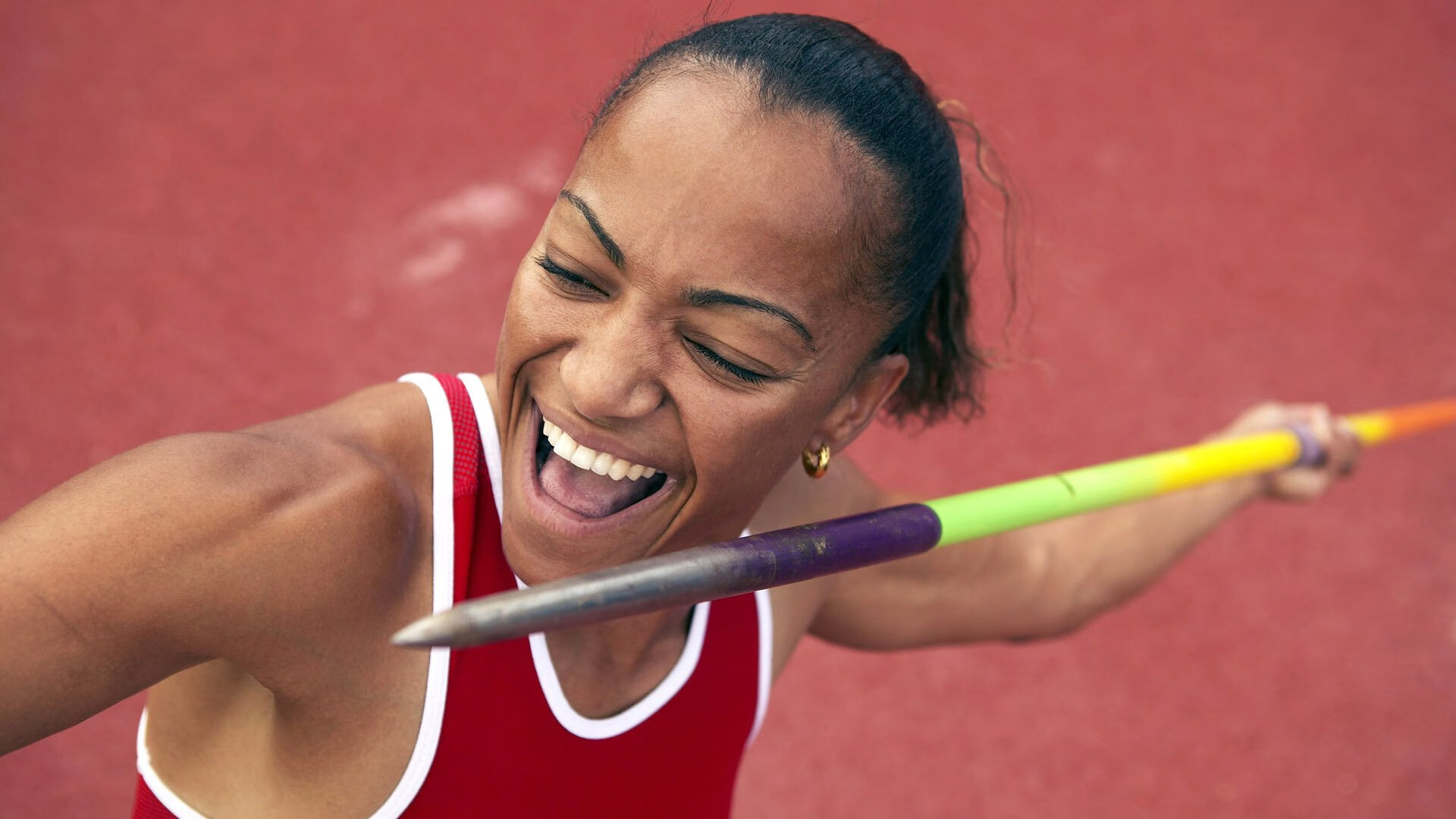 终场哨响前一秒,那道弧线点燃维也纳的夜