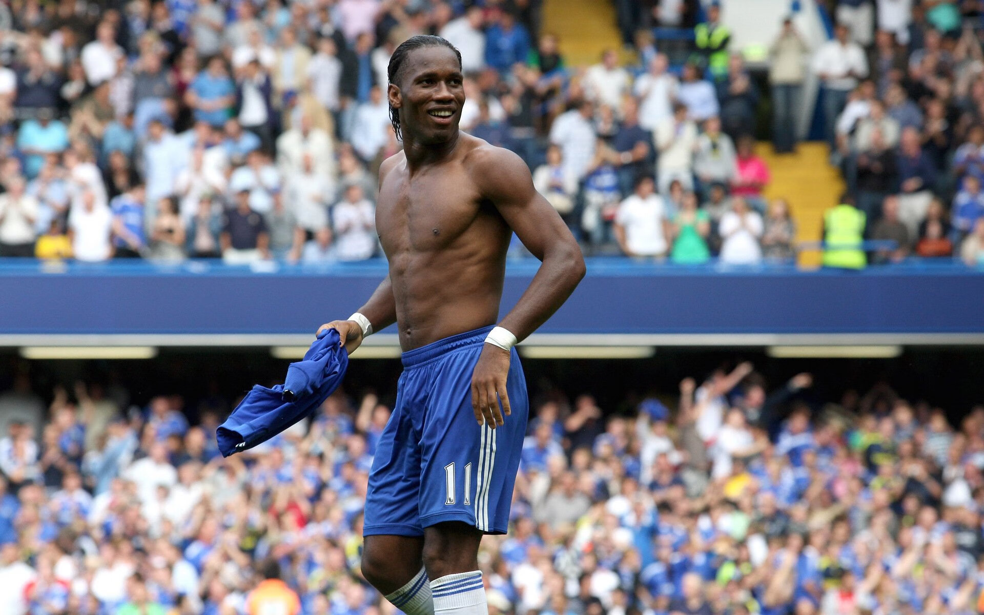 顽石击玉记,当闽南的拼图遇上翡翠城的孤星